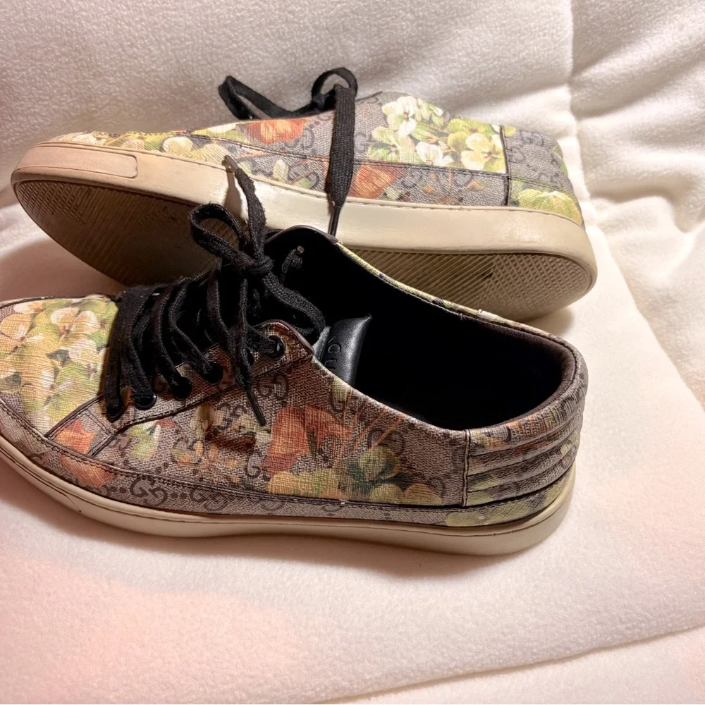 Gucci Floral GG Canvas Low-Top Sneakers in Black, Green and Yellow